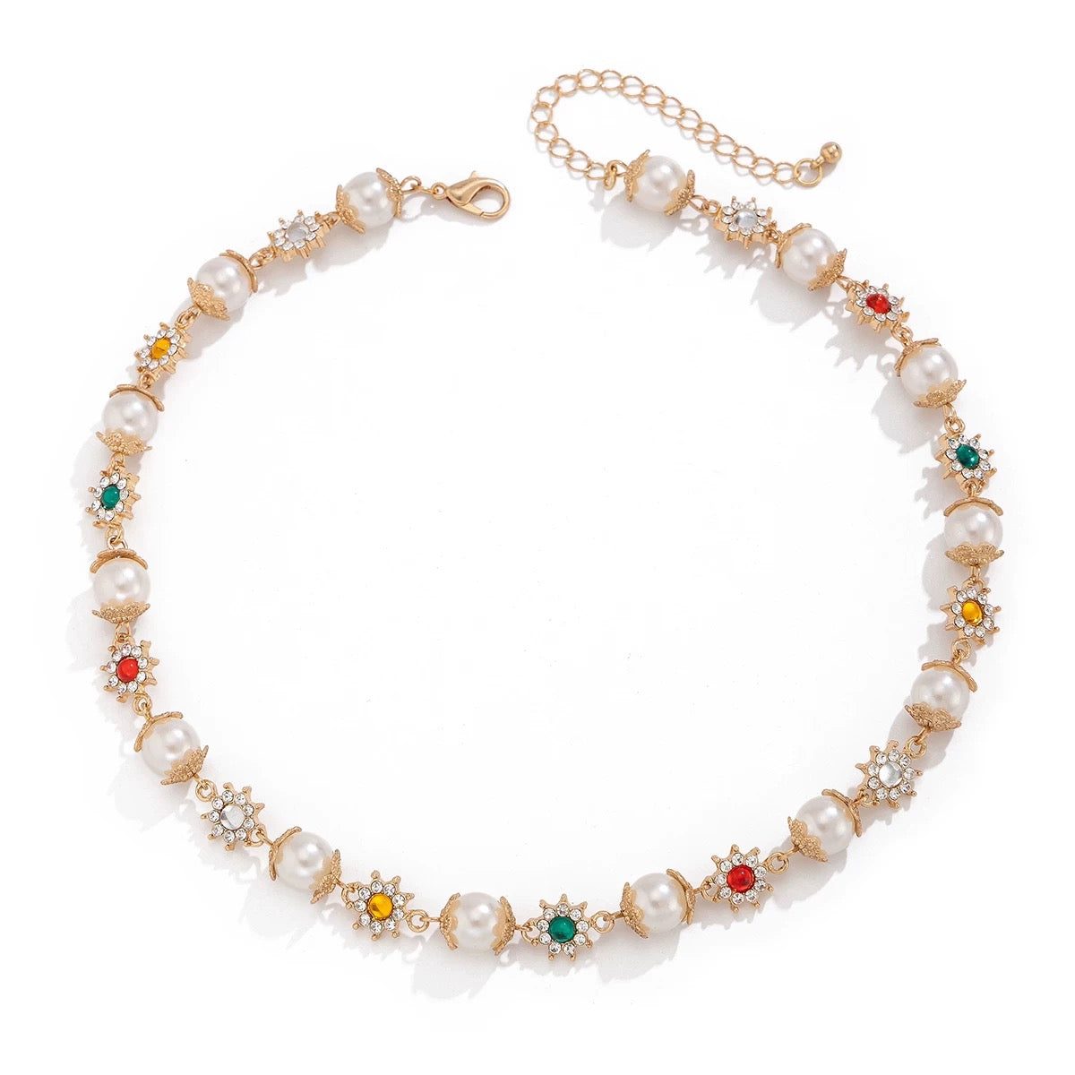 Colored diamond set imitation pearl necklace